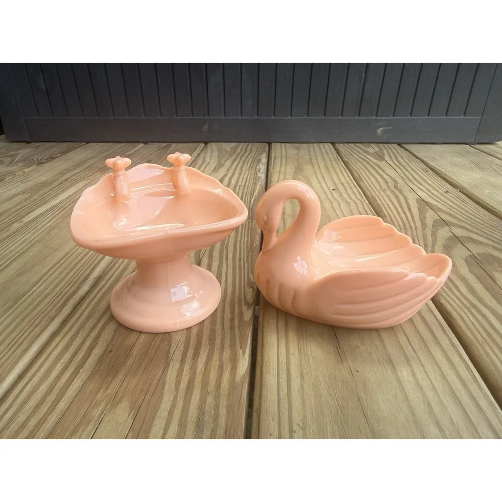 Vintage Peach Plastic Swan And Sink Soap Trinket Dish 1980s Cottage Farmhouse